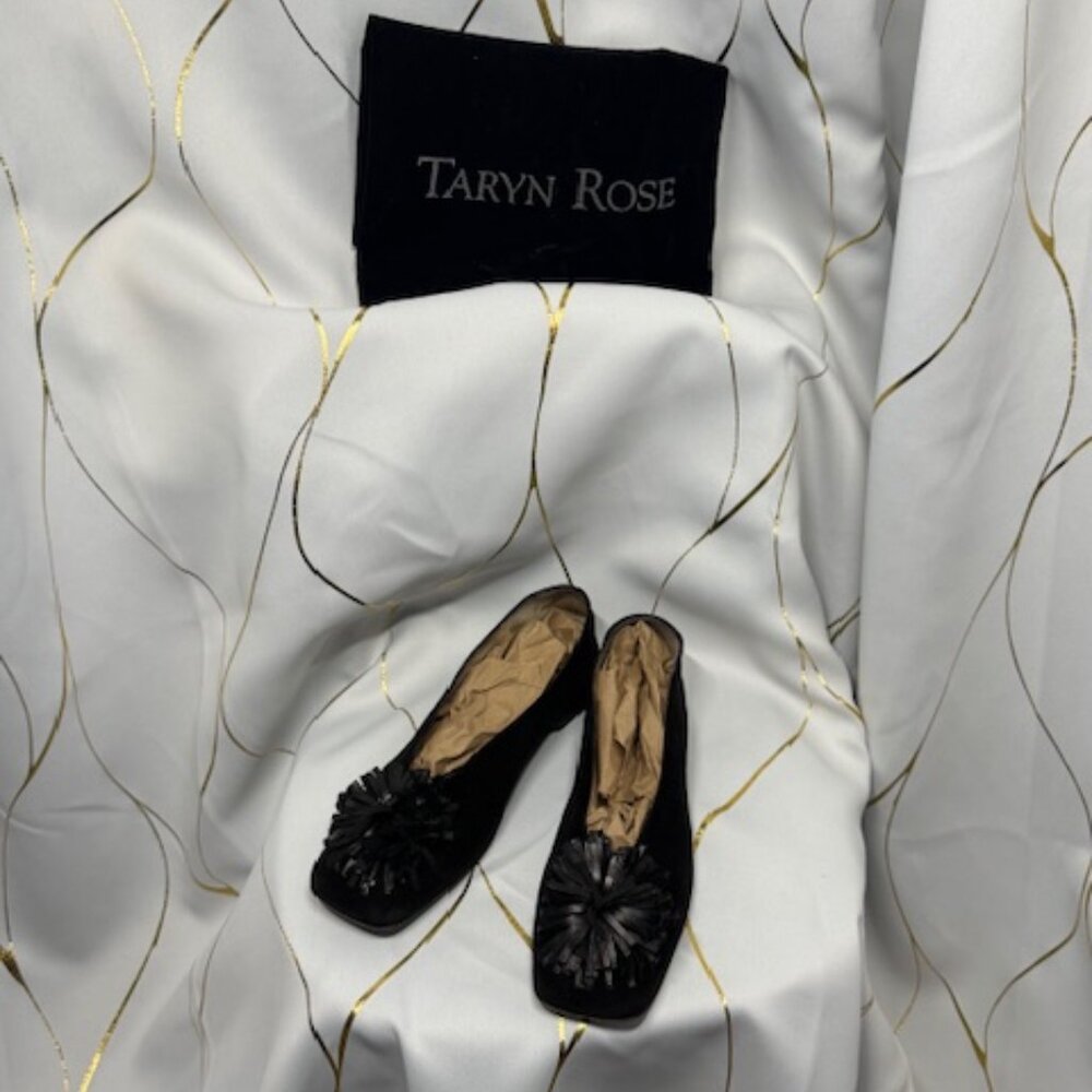 Taryn Rose Suede Ballet Flats – Size 41 (Black)